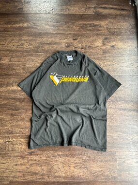 Pittsburgh Penguins 90's Vintage Black Tee